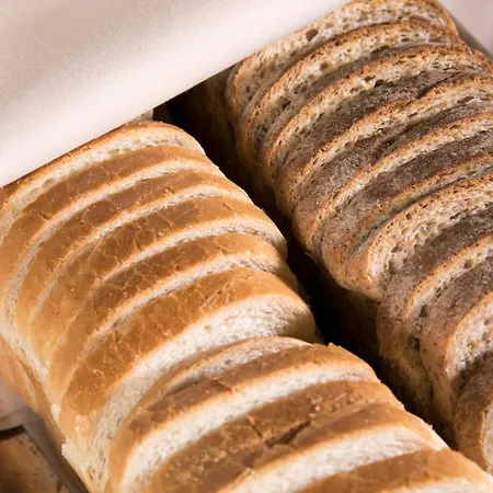 伊尔可利尼萨维酒店 4* 蒙特卡蒂尼泰尔梅