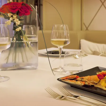 酒店 伊尔可利尼萨维酒店 蒙特卡蒂尼泰尔梅