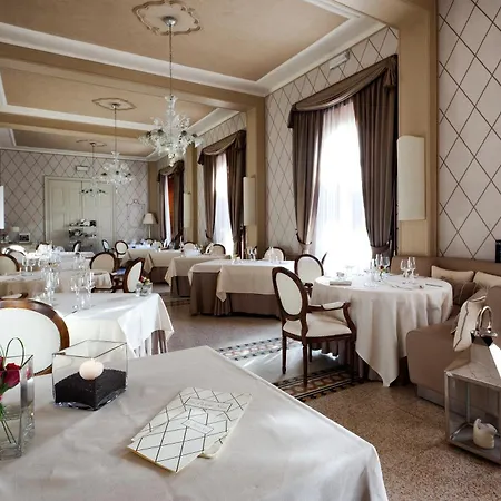 Hotel Ercolini&savi 4*
