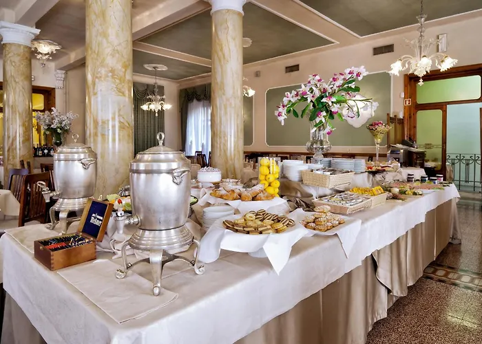 Hotel Ercolini & Savi 4*