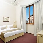 فندق Ercolini & Savi 4*