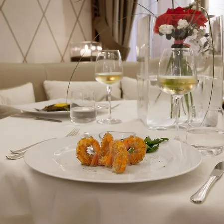 Hotel Ercolini & Savi 4*