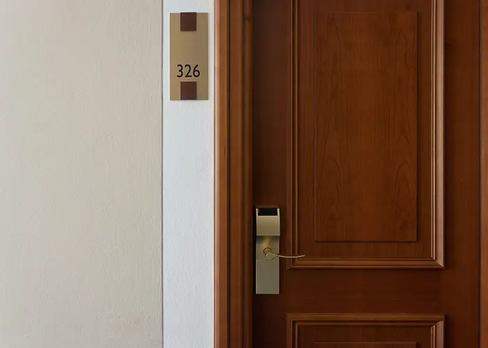 Hotel Ercolini & Savi 4*