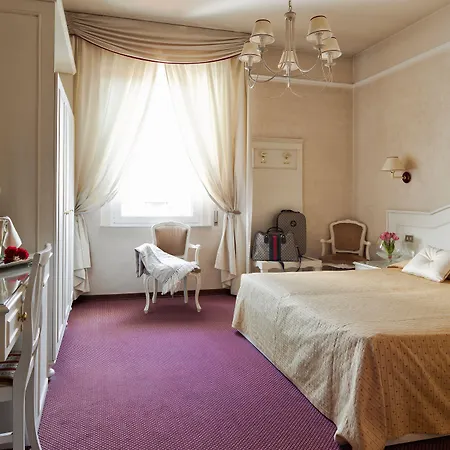 Ercolini & Savi Szálloda 4*