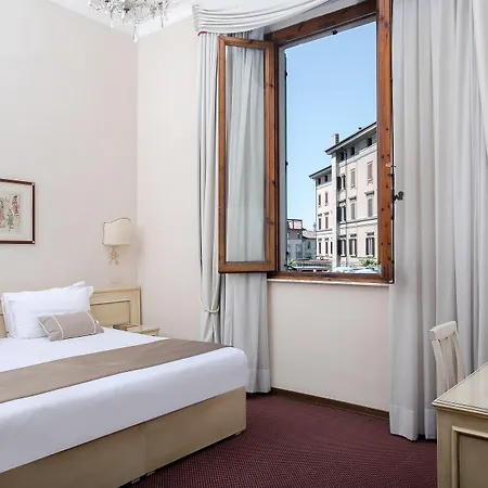 Ercolini & Savi 4*