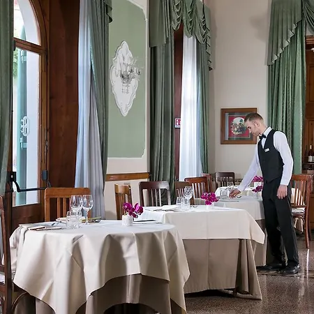 Ercolini & Savi Szálloda 4*